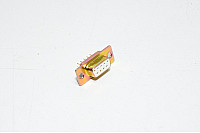 D-Sub 9-pin DE-9F naarasliitin juotostapeilla *uusi*