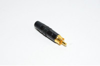 RCA uros liitin Rean NYS 373-0 musta metallirungolla max 6,1mm kaapelille *uusi*