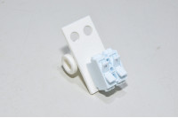 Plastic white lamp hanger with 2x spring loaded termina block for 1.5mm² wires *new*
