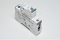 10A 1-vaihe C-tyypin automaattisulake / johdonsuojakatkaisija Siemens 5SY6110-7 C10 230VAC / 400VAC, harmaa vipu