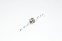 145V aksiaalinen kaasupurkausputki (GDT, gas discharge tube) ylijännitesuoja 28mm johtimilla *uusi*
