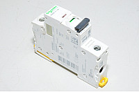 16A 1-vaihe C-tyypin automaattisulake / johdonsuojakatkaisija Schneider Electric iC60N Acti9 A9F74125 C16A 230VAC / 400VAC