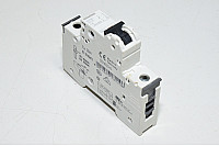 4A 1-vaihe C-tyypin automaattisulake / johdonsuojakatkaisija Siemens 5SY61 C4 230VAC / 400VAC, musta vipu