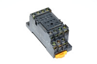 Omron PYF-14A-E relay socket DIN rail rail mount for MY series relays