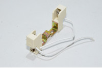 R7S 78mm ceramic halogen lamp holder with 2x 8,5x5mm holes and 1x M4x0.7 threaded hole