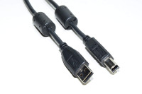USB A-B kaapeli musta varustettu häiriönpoisto ferriitteillä 1.6m *uusi*