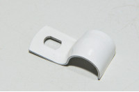 10-11mm valkoinen metallinen koukku putkien tai kaapeleiden kiinnitykseen *uusi*