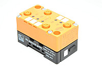 IFM AC5010 AS-i EMS-pohja kytkentä moduuli jossa FC osoitteenantopistoke ja IFM AC2005 AS-i aktiivinen I/O moduuli jossa 4x maadoittavaa 24VDC sisääntulolla