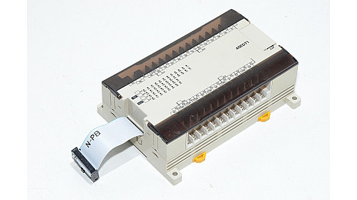 Omron Sysmac CPM1A-40EDT1 expansion module with 16x sourcing transistor ...