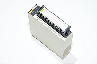 Omron Sysmac C200H-OC226 16x output unit with relay outputs 250VAC/24VDC 2A