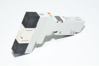 SMC VQ1401N-5-Q 5/3 -24VDC soleidiventtiiliasema kumitiivisteellä jossa 3 asentoa (poisto keskiasennossa) VQ1000 sarjan magneettiventtiiliryhmään
