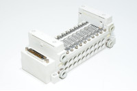 SMC VV5Q11-10FU0-Q F-kit D-sub top, 10x venttiiliasemapaikkaa, VQ1000 sarjan magneettiventtiiliryhmän runkoyksikkö