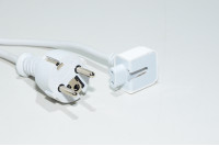 Apple ankanpää Volex APC70 virtalähteen liitinadaptorikaapeli Applen MagSafe virtalähteisiin 1,7m *uusi*