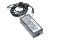 16VDC 4,5A 72W ulostulo, 100-240VAC 1,5-0,9A sisääntulo IBM 93P5014 hakkurivirtalähde, 5,5x2,1-2,5mm DC plugi