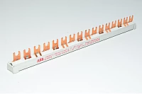 ABB System Pro M SZ-PSB 4N GH L520 1915 R006 10mm^2 3-vaihe rinnankytkentäkisko 5x3+1pin, 53mm jako