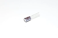 3,3µF 200VDC 105°C >1000h 40/105 Nichicon UPR2D3R3MPH1TA aluminium electrolytic capacitor, with 3,5/5mm leads *new*