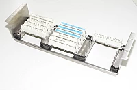 Syvennetty 19" 3U räkkiasennettava kehikko 15 Krone tyyppiselle liitin moduulille