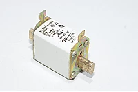 10A 500VAC NH00 gL/gG 120kA VEB Elektroinstallation Annaberg DCR 24580.17 kahvasulake kyljessä sijaitsevalla palaneen sulakkeen ilmaisimella