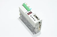 Mitsubishi Melservo MR-C10A-UE AC servomoottoriohjain, sisääntulo 200-230VAC 1,5A ulostulo 3~ 0-170VAC 0.85A 0-360Hz 100W