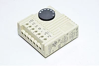 Rittal SK 3110 enclosure internal thermostat, 24/48/60VDC, 115/250VAC, +5 ...+60°C