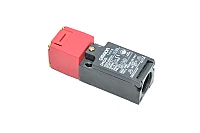 Omron D4DS-1AFS kompakti turvaoven kytkin 2x hidastoimista NC kärkeä