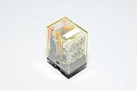 Omron MY4N-D2 24DCS yleisrele LED indikaattorilla 24VAC, 4PDT 240VAC 5A