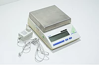Mettler Toledo PB8000-P elektroninen laboratoriovaaka