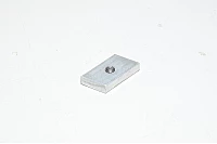 M6 alumiininen vinoneliömutteri T-uraan 25x15x6mm