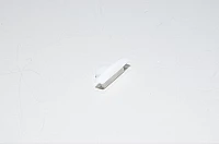 SS7042 white plastic holed plug *new*
