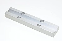Alumiininen prismapala 150x30x15mm 90 asteen V-uralla