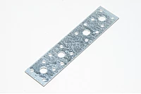 160x20x2,5mm teräksinen reikälevykiinnike jossa 4x 10,9mm ja 16x5 mm reikiä *uusi*