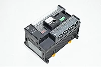 Omron CP1H-X40DT-D programmable controller *new*