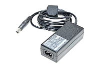 15VDC 3A 45W ulostulo, 100-240VAC sisääntulo Toshiba PA3241U-1ACA hakkurivirtalähde, 6,5x3mm DC plugi