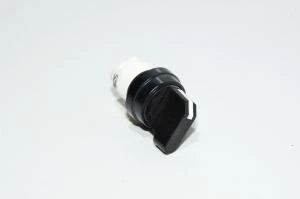 Telemecanique Square D type D class 9001 operator head 9001-D3G2S black selector switch with thumb grip 2-position maintained with round black bezel IP65