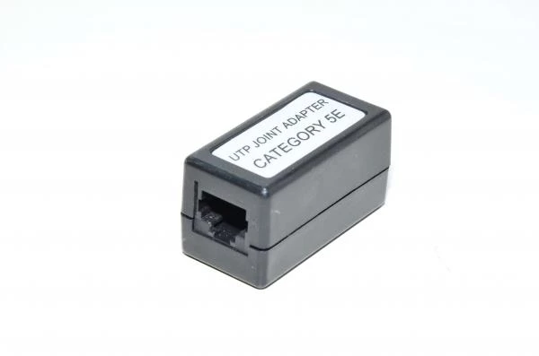 CAT5e LAN jatkopala 1R72 E157358 RJ45 - RJ45 *uusi*
