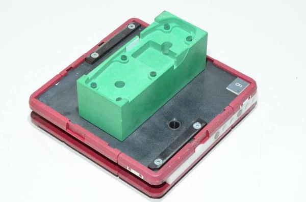 Afag WT-160-160-ST-1UF workpiece carrier pallet with roller bearing pair 160x160mm / 11kg + assembly 2