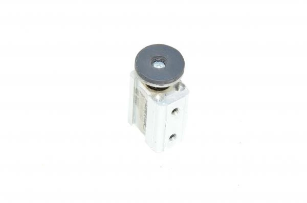 Univer nr 37 W1000120005 double acting short stroke cylinder + pad 1