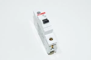 2A 1-vaihe C-tyypin automaattisulake / johdonsuojakatkaisija ABB S261 C2 230VAC / 400VAC