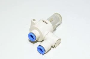 SMC ZFB200-08 nivelletty kulmamallin alipainesuodatin sinisillä pikaliittimillä 8mm letkuille