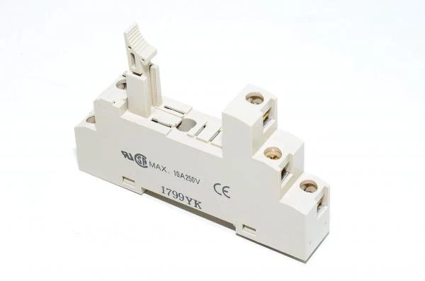 Omron P2RF-05-E relay socket DIN rail rail mount for G2R / G3R relays and SSR modules