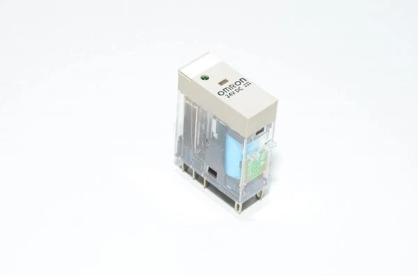 Omron G2R-2-SND(S) compact relay 24VDC, DPDT 250VAC 5A