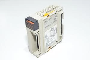 Omron Sysmac CQM1-ID213 32x sisääntuloyksikkö 24VDC 4mA