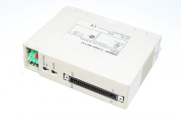 Omron Sysmac C200H-NC112 NC yksikkö, asennon ohjausyksikkö *ei peitelevyä*