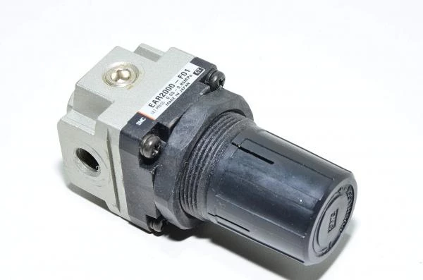 SMC EAR2000-F01 compressed air regulator unit