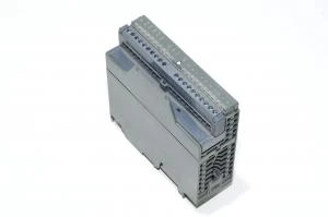 Siemens Simatic S7-300 CP 342-2 1P6GK7342-2AH01-0XA0 *kansi puuttuu*