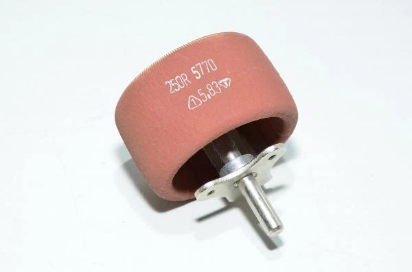 250Ohm säädettävä keraaminen lankavastus / potentiometri