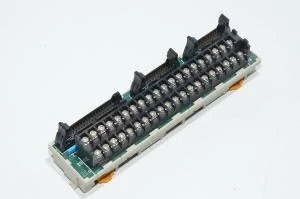 Omron Sysmac C200H-NC211 XW2B-40J6-2 position control terminal block