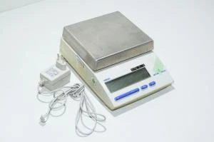 Mettler Toledo PB8000-P elektroninen laboratoriovaaka