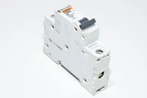 2A 1-Vaihe D-tyypin automaattisulake / johdonsuojakatkaisija Merlin Gerin multi9 C60N D2 230VAC / 400VAC