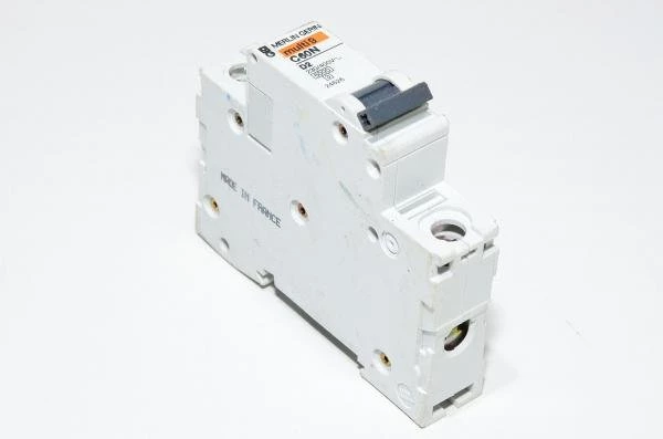2A 1-phase D-type automatic fuse / circuit breaker Merlin Gerin multi9 C60N D2 230VAC / 400VAC
